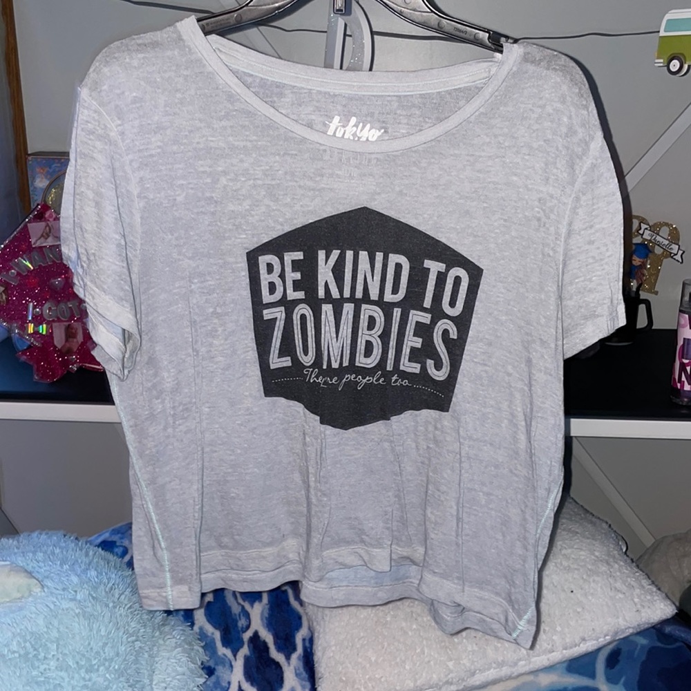 Grey Graphic Crop Top